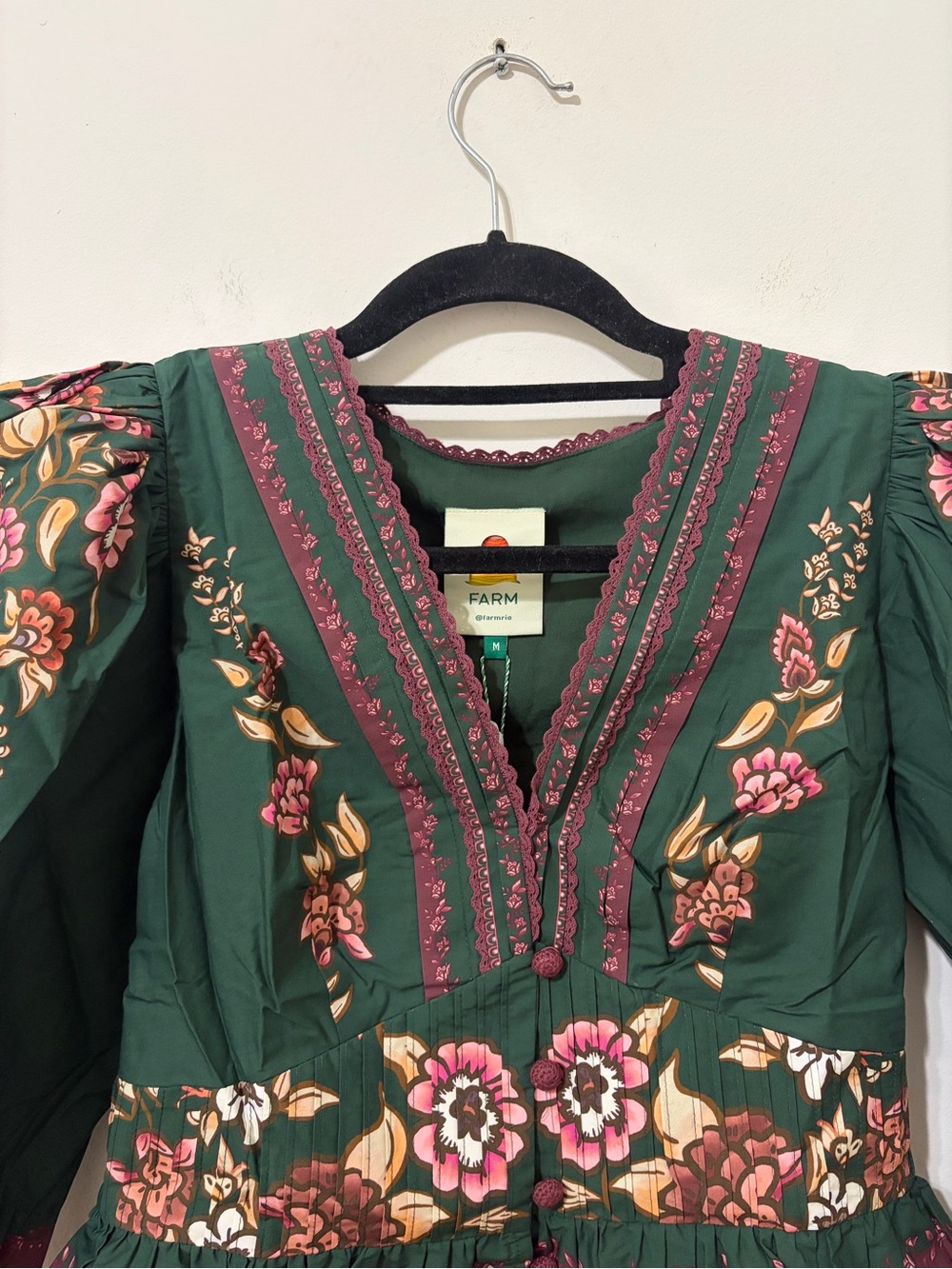 Farm RioDaniela Lace Puff Sleeve Bohemian Floral V-Neck Peplum Blouse - Picture 6 of 10